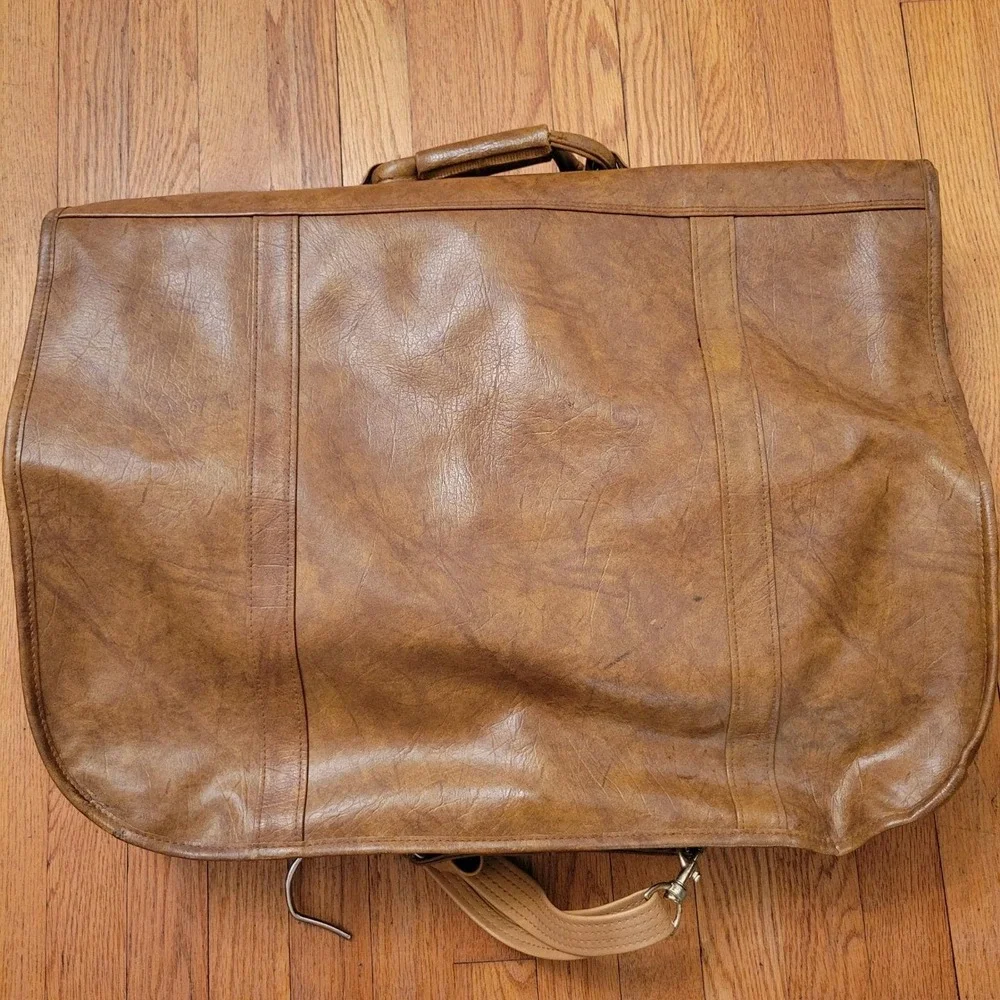 American Tourister Brown Leather Garment Bag Vintage‎ Suit Carrier Travel Keys